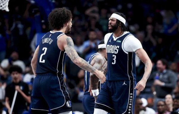 Mavericks bị thương +1! Levley